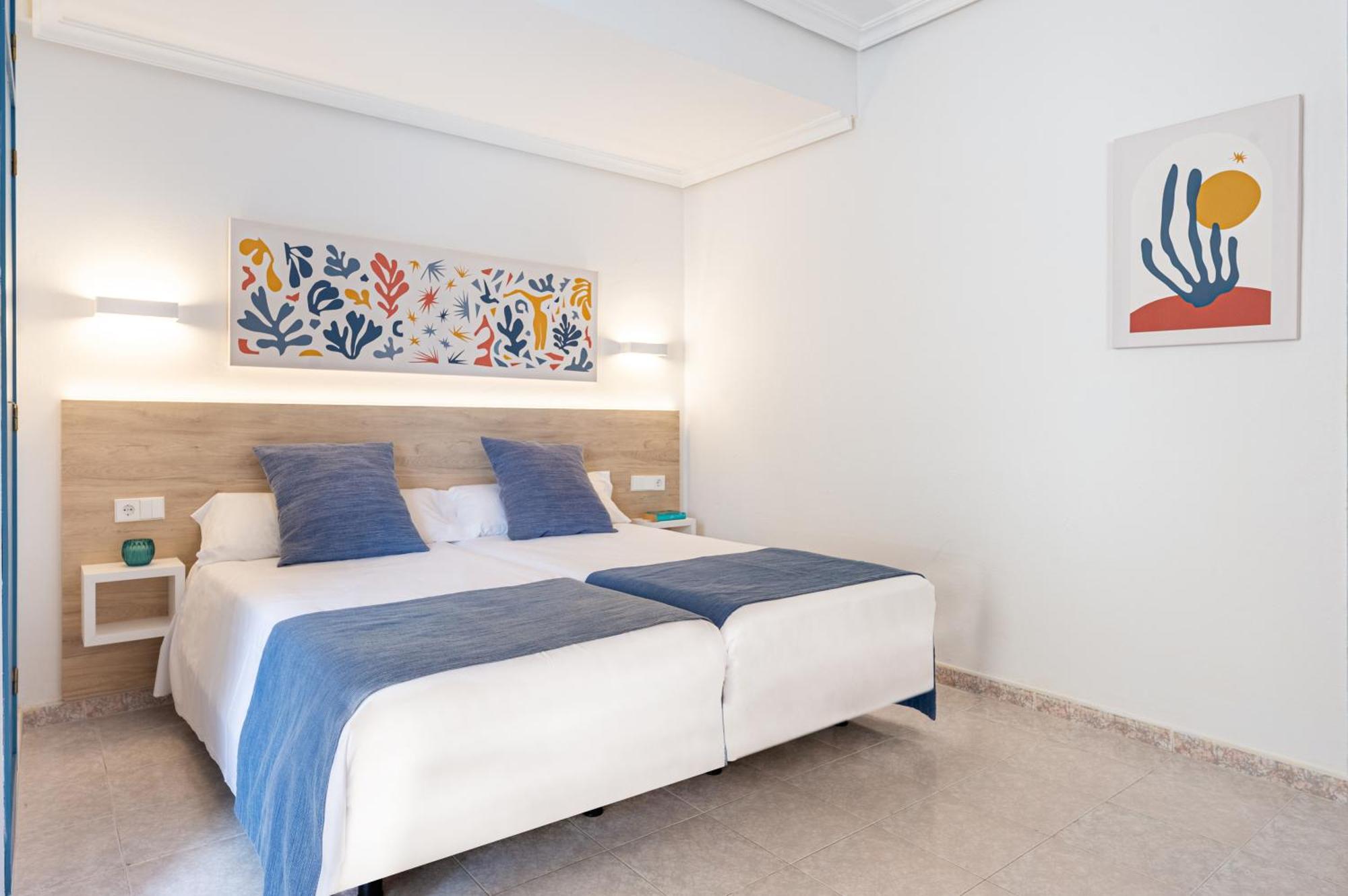 Hotel Apartamentos Vibra Lux Mar Ibiza Town Luaran gambar